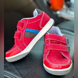 Surprize by Stride Rite Boys Red Sneakers